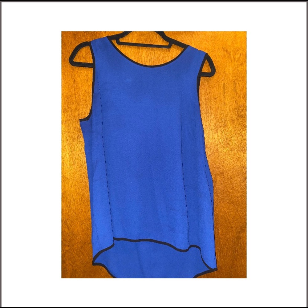 Women’s blouse